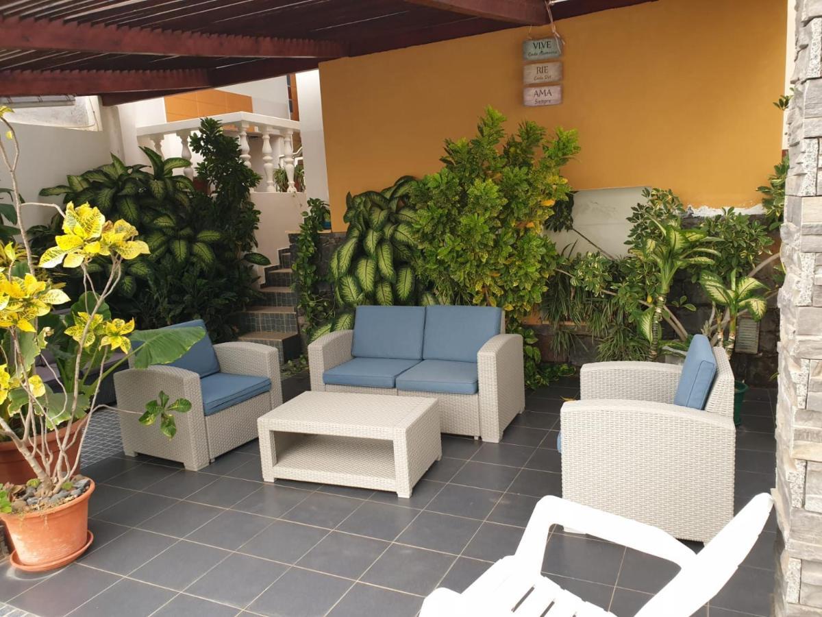 Cactus Guest House Cidade Velha Exteriör bild