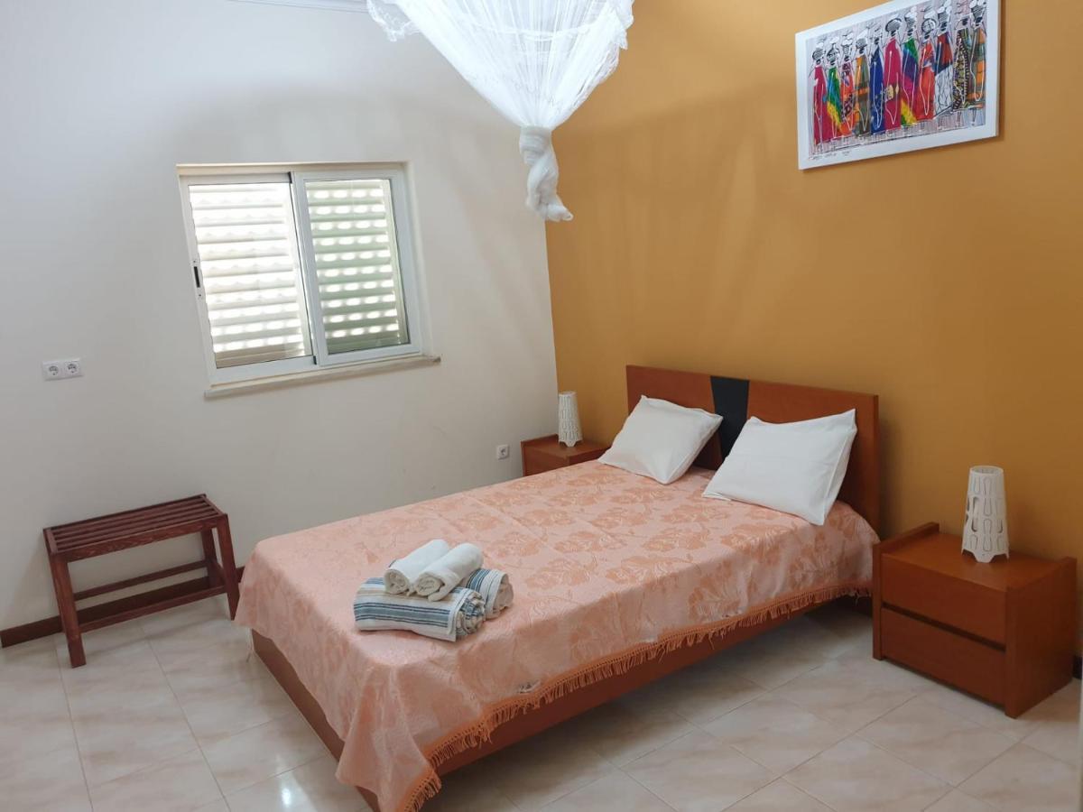 Cactus Guest House Cidade Velha Exteriör bild